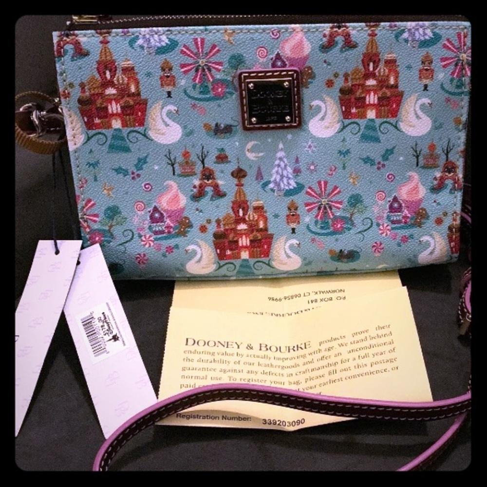 Dooney and Bourke Disney Nutcracker the 4 realms